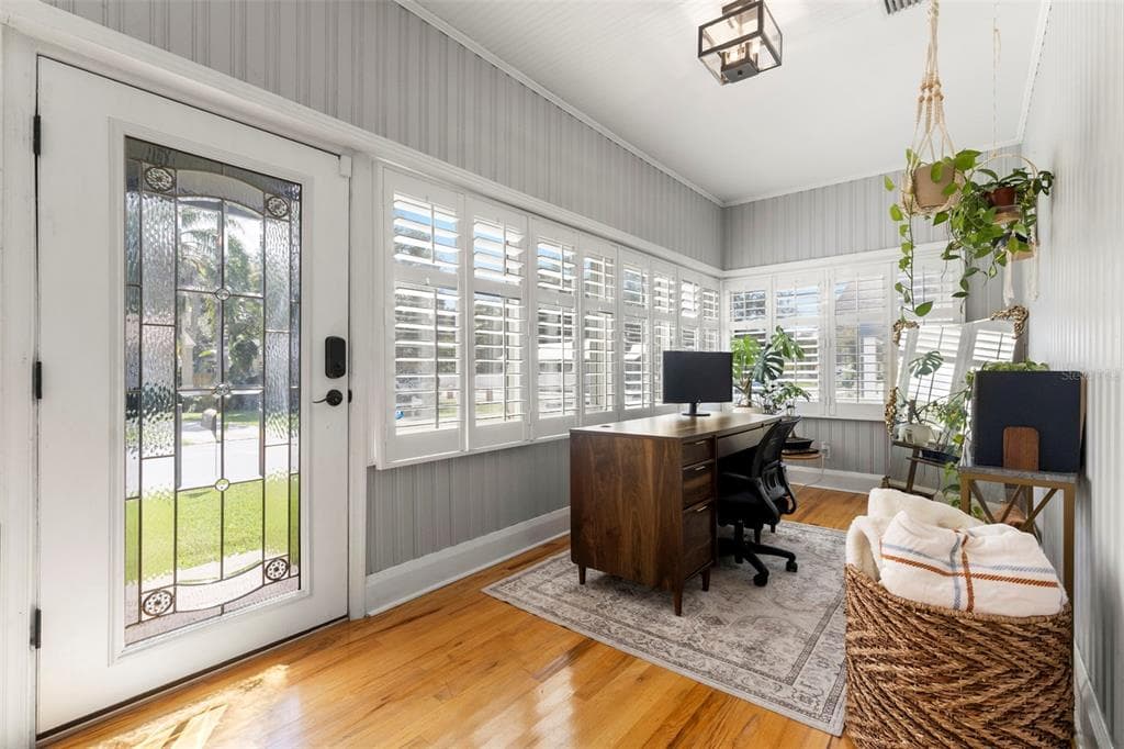 209 ALVA STREET, TAMPA, FL 33603 photo 2