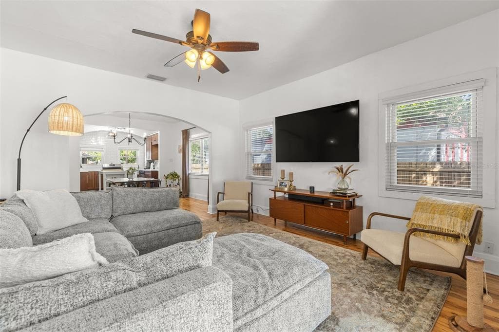 209 ALVA STREET, TAMPA, FL 33603 photo 3