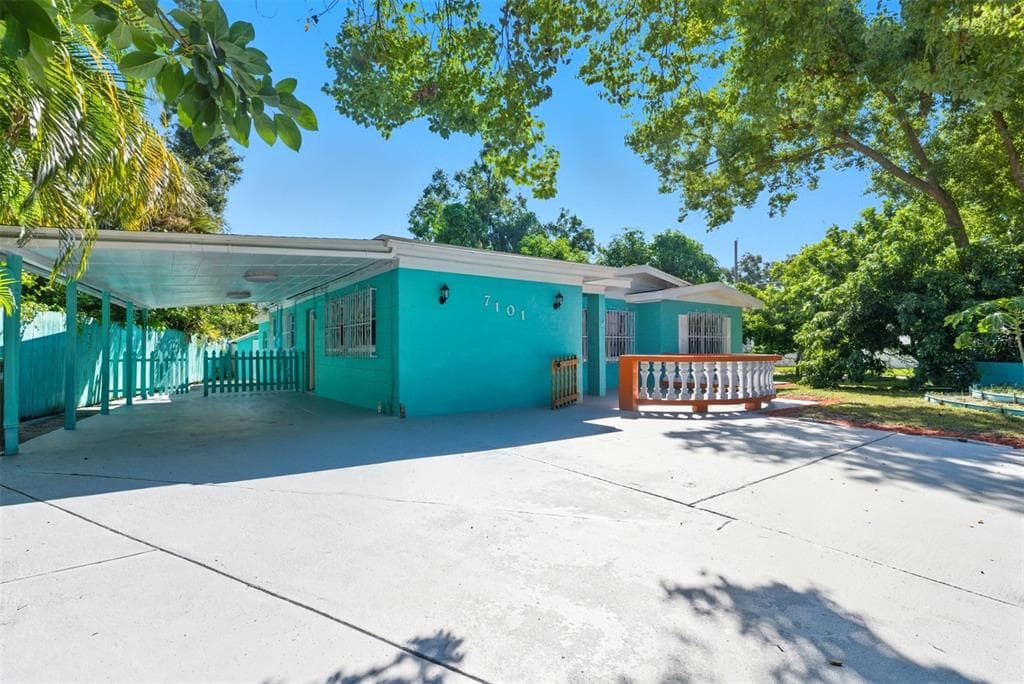 7101 HOWARD Avenue, TAMPA, FL 33604 photo 3