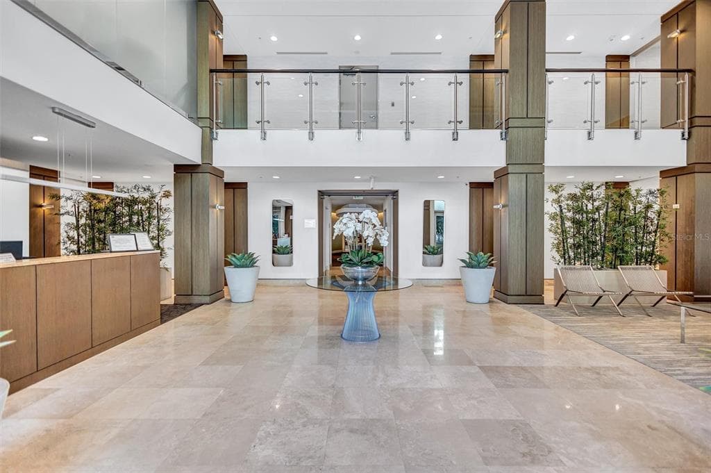 400 4TH AVENUE Unit 707, Street PETERSBURG, FL 33701 photo 3