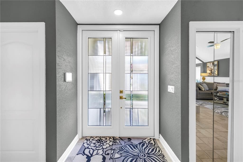 6191 51ST STREET, Street PETERSBURG, FL 33715 photo 4