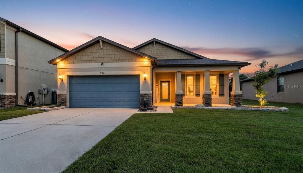 996 SCARLET PLUME LANE, BROOKSVILLE, FL 34604