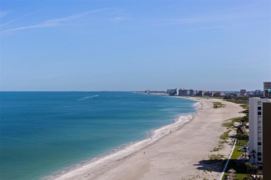1520 GULF Boulevard Unit 1502, CLEARWATER BEACH, FL 33767