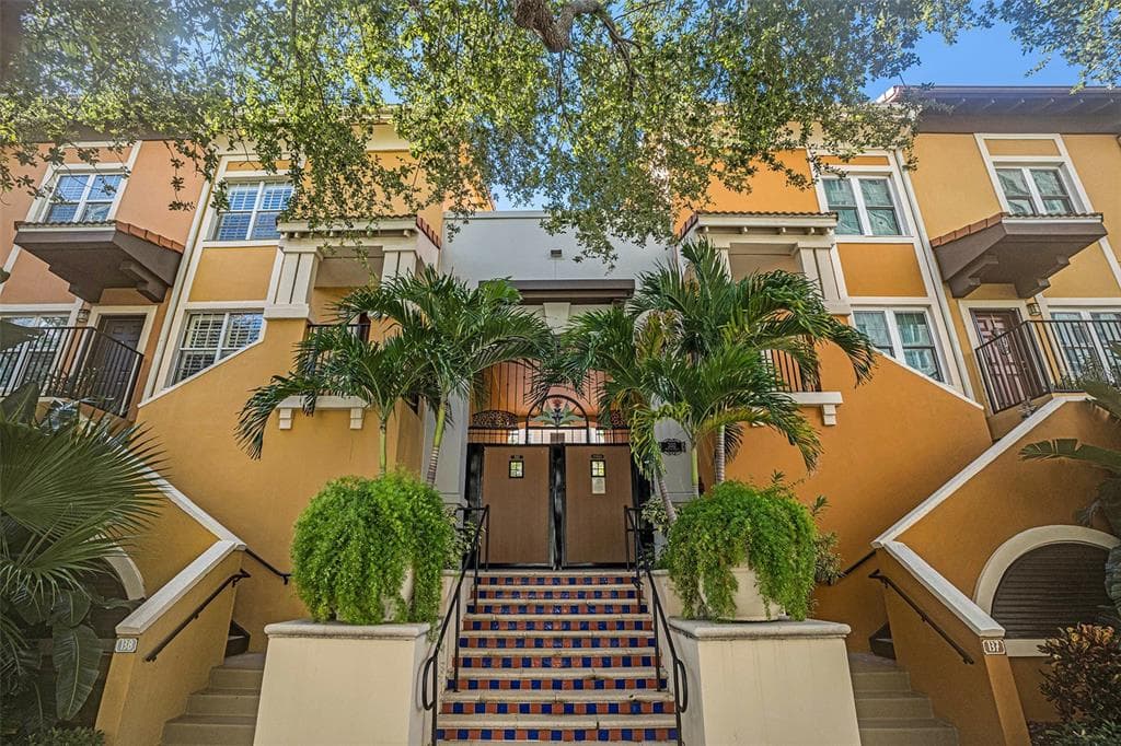200 4TH Avenue Unit 425, Street PETERSBURG, FL 33701