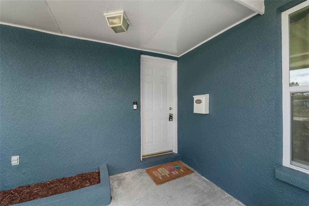 4238 GLISSADE Drive, NEW PORT RICHEY, FL 34652 photo 3