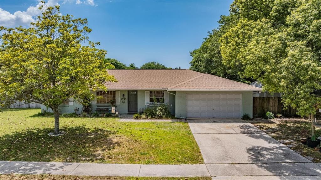 7631 PINEHURST DRIVE, SPRING HILL, FL 34606