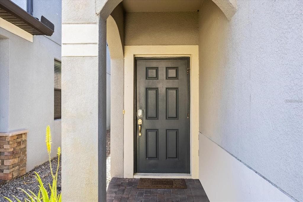 1227 BALLARD GREEN PLACE, BRANDON, FL 33511 photo 2