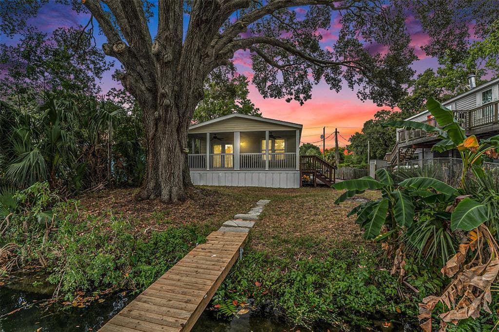 6274 FINE STREET, WEEKI WACHEE, FL 34607 photo 2