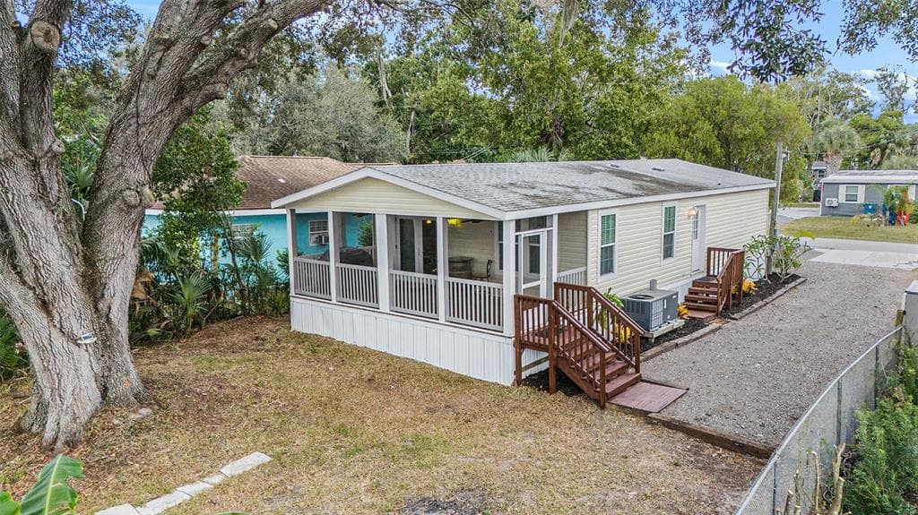 6274 FINE STREET, WEEKI WACHEE, FL 34607 photo 4