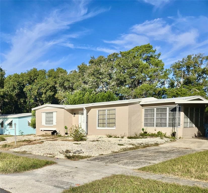 589 SWALLOW LANE, SPRING HILL, FL 34606 photo 2