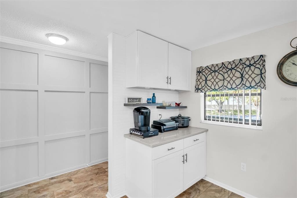 2700 NE AVENUE Unit 2-203, PALM HARBOR, FL 34684 photo 5