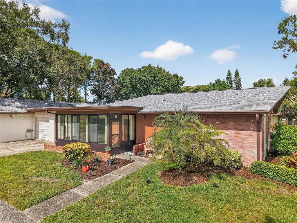 2320 SHELLY DRIVE Unit B, PALM HARBOR, FL 34684 photo 5