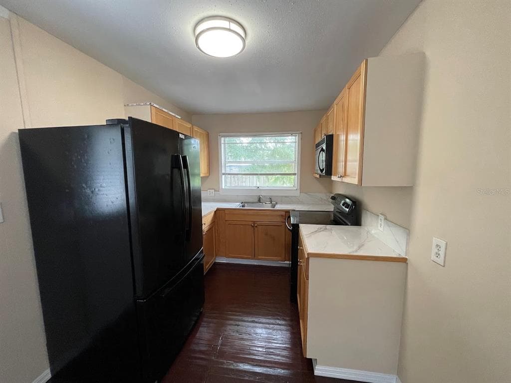 901 WOODLAWN STREET, CLEARWATER, FL 33756 photo 4