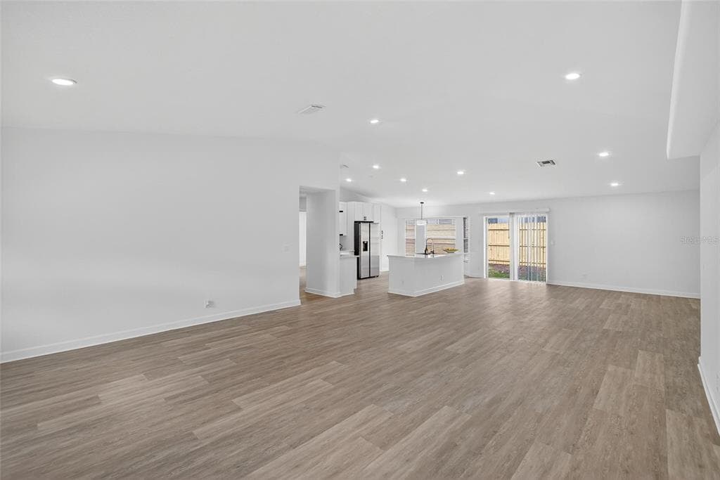 1140 LA SALLE STREET, CLEARWATER, FL 33755 photo 2