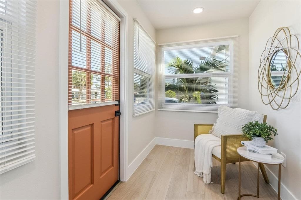 2001 37TH Street, Street PETERSBURG, FL 33711 photo 5