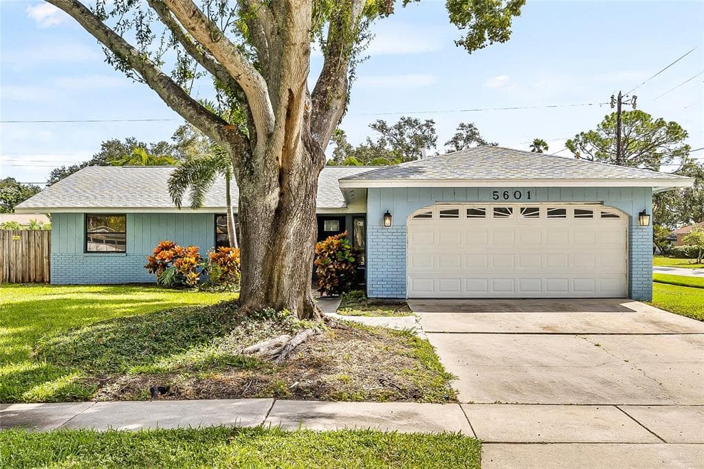 5601 DENVER STREET, Street PETERSBURG, FL 33703