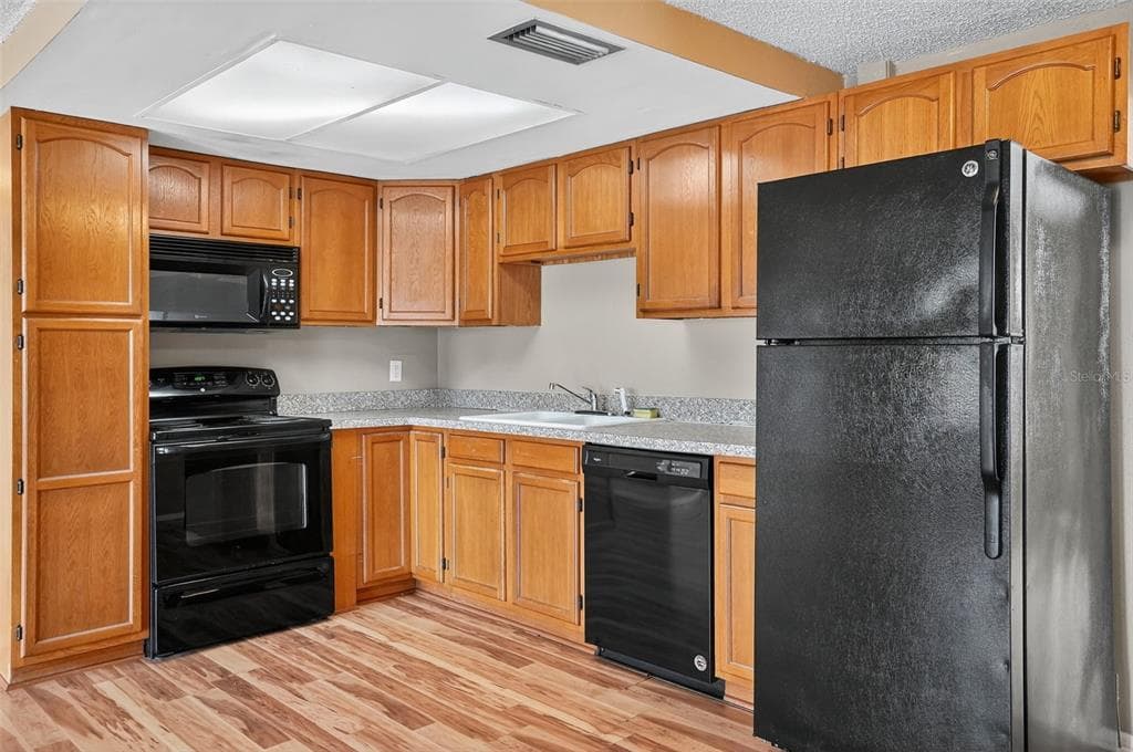 10800 LEEDS Road, PORT RICHEY, FL 34668 photo 5