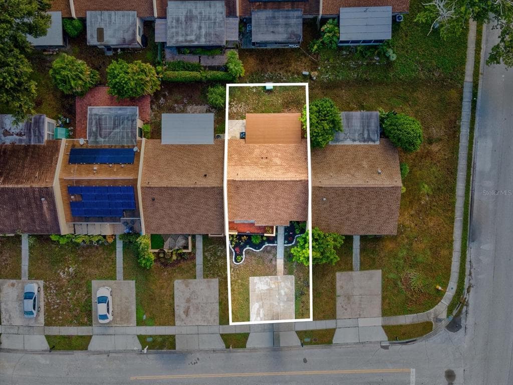 10005 88TH STREET, SEMINOLE, FL 33777 photo 2