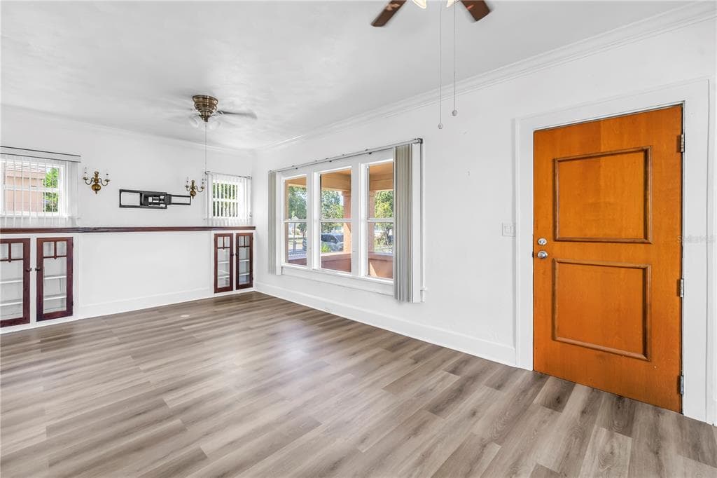 4926 4TH Avenue, Street PETERSBURG, FL 33707 photo 4