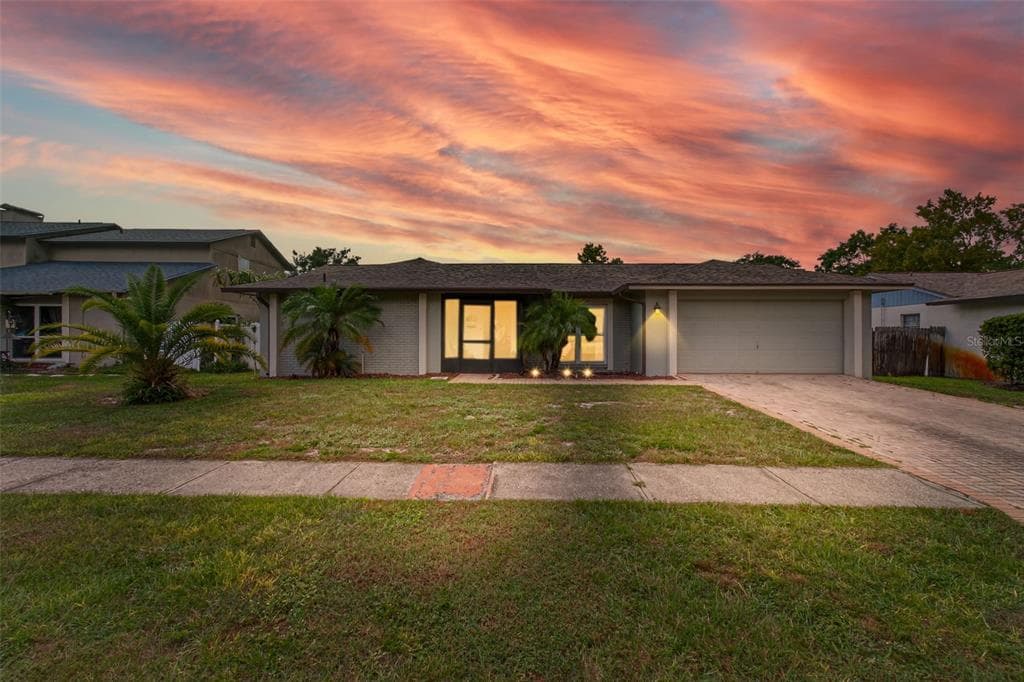 3903 DUNAIRE DRIVE, VALRICO, FL 33596 photo 2