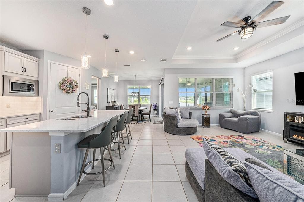 19865 SEA GLASS Circle, LAND O LAKES, FL 34638 photo 5