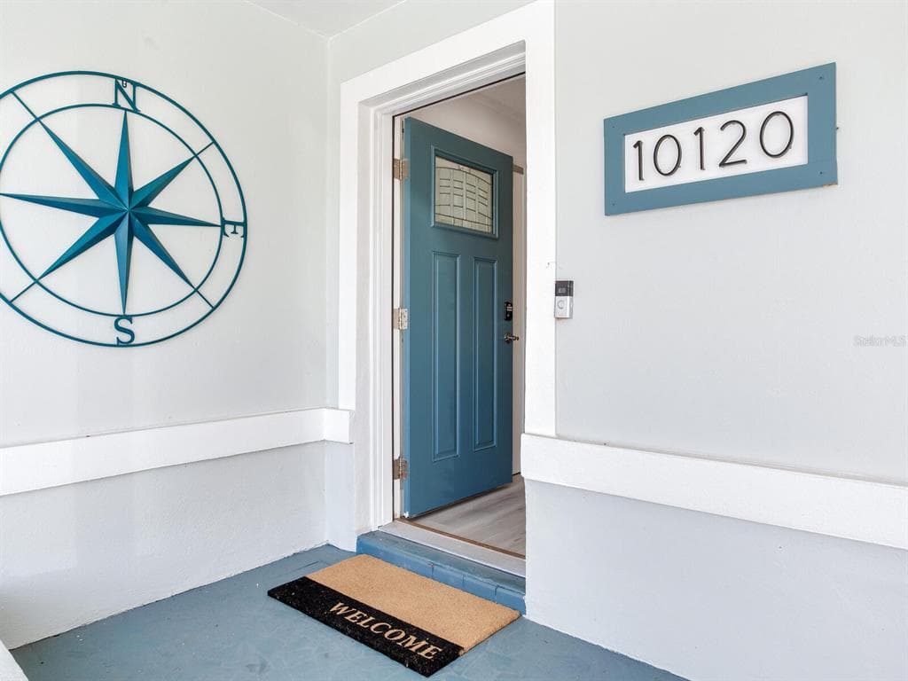 10120 PARADISE BOULEVARD, TREASURE ISLAND, FL 33706 photo 4