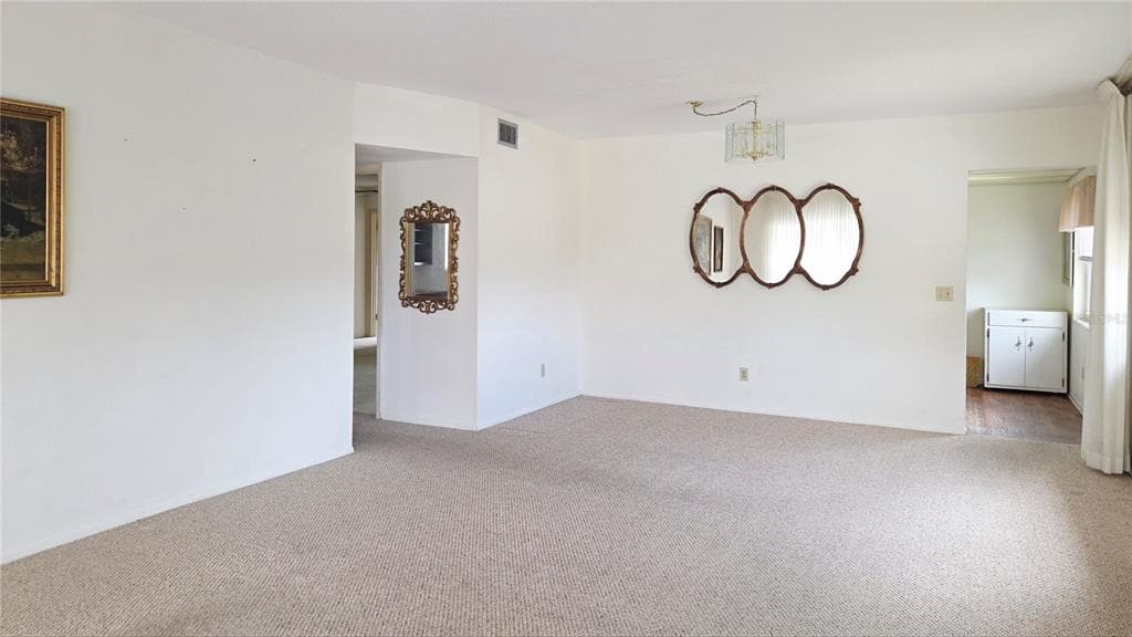 2321 ECUADORIAN WAY Unit 61, CLEARWATER, FL 33763 photo 3