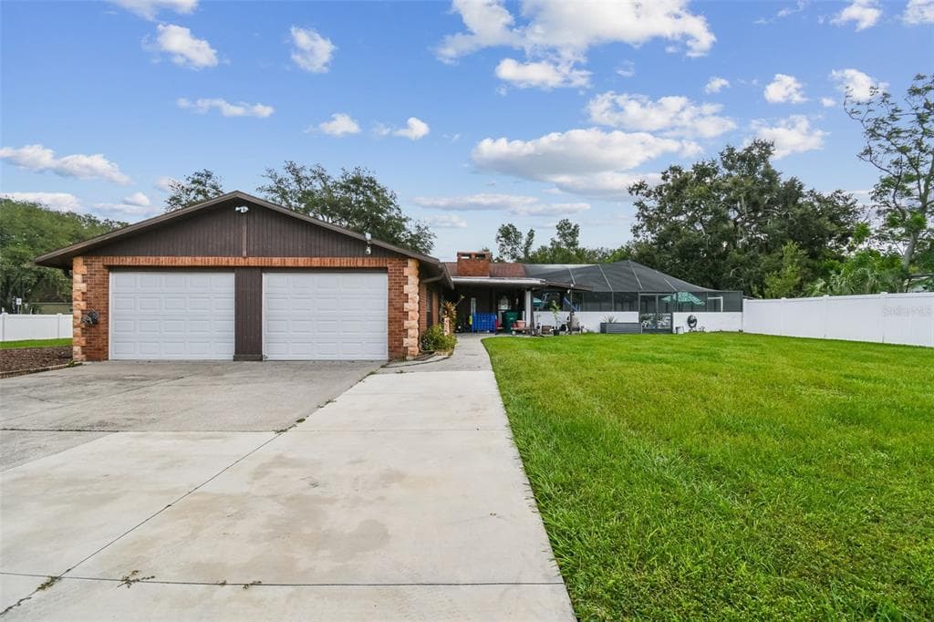 39501 MEADOWOOD LOOP, ZEPHYRHILLS, FL 33542 photo 3