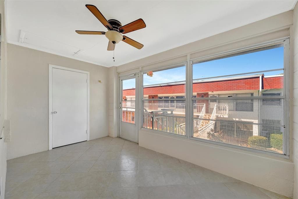 3460 32ND AVENUE Unit 201, Street PETERSBURG, FL 33713 photo 5