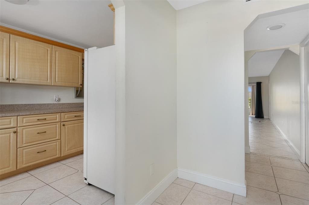 8693 BARDMOOR BOULEVARD Unit 102B, SEMINOLE, FL 33777 photo 3