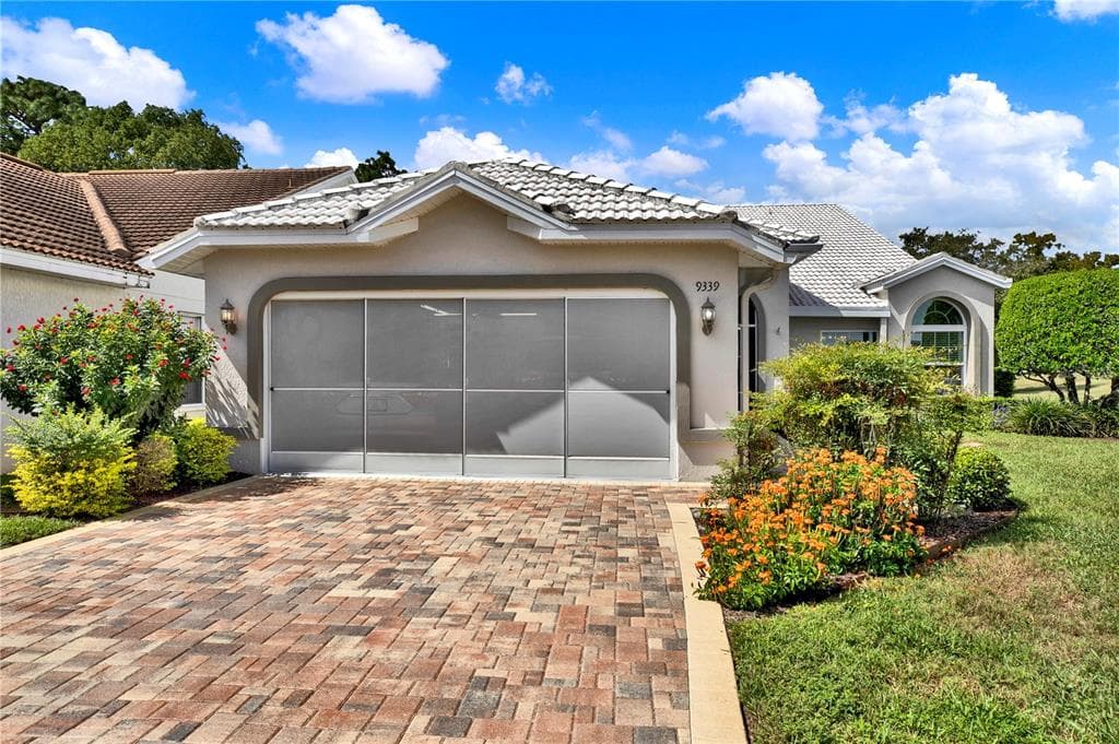 9339 CREOLE COURT, WEEKI WACHEE, FL 34613 photo 3