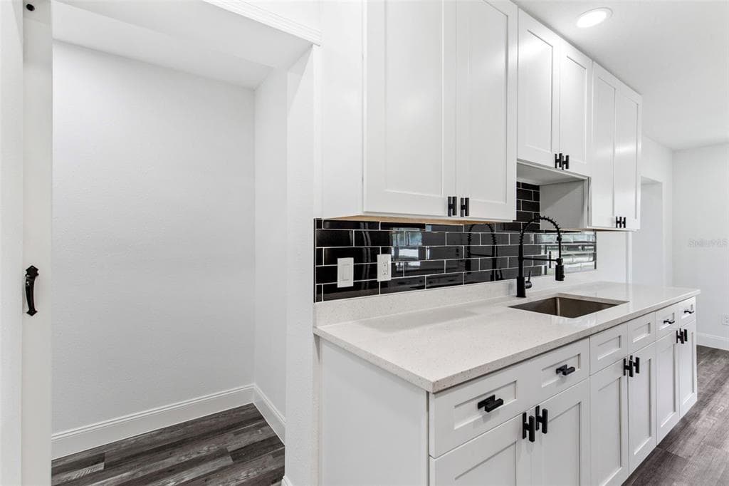 2616 21ST AVENUE, TAMPA, FL 33605 photo 5