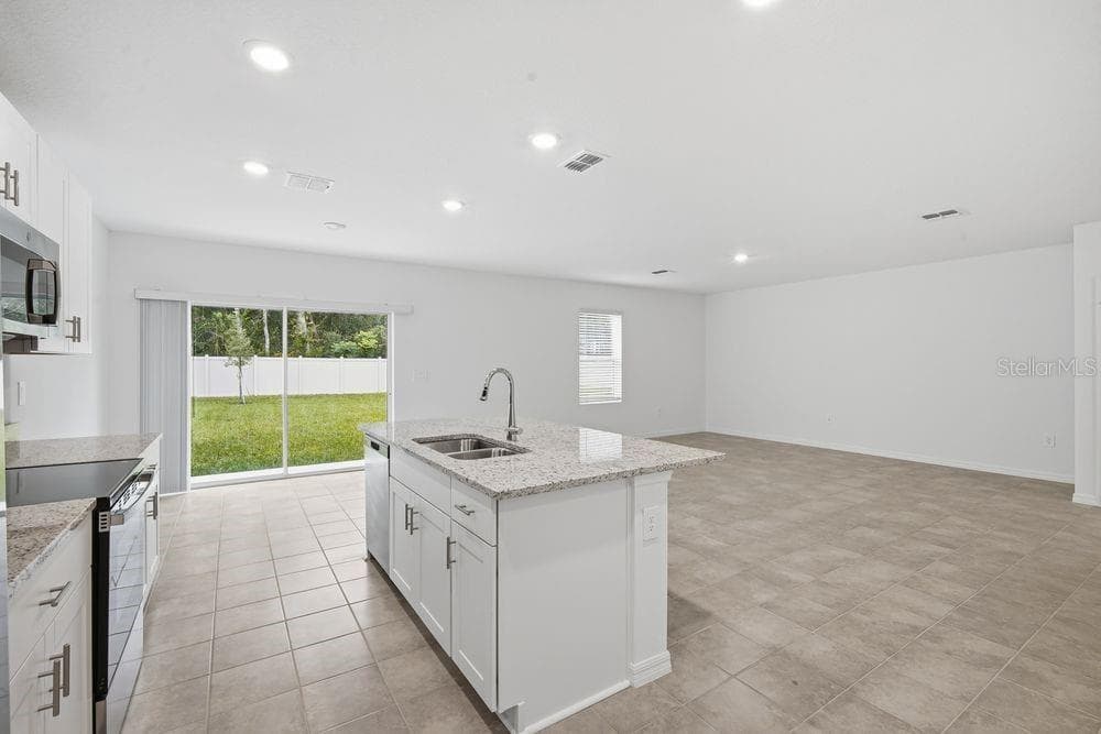 13237 TROPICAL BREEZE Way, HUDSON, FL 34669 photo 3