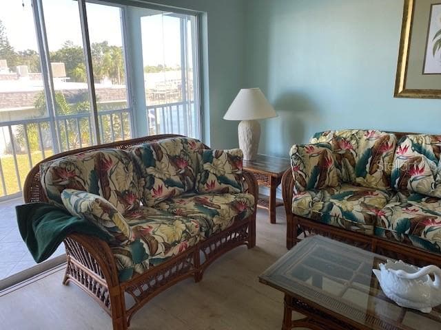 1 BOCA CIEGA POINT Boulevard Unit 213, Street PETERSBURG, FL 33708 photo 5