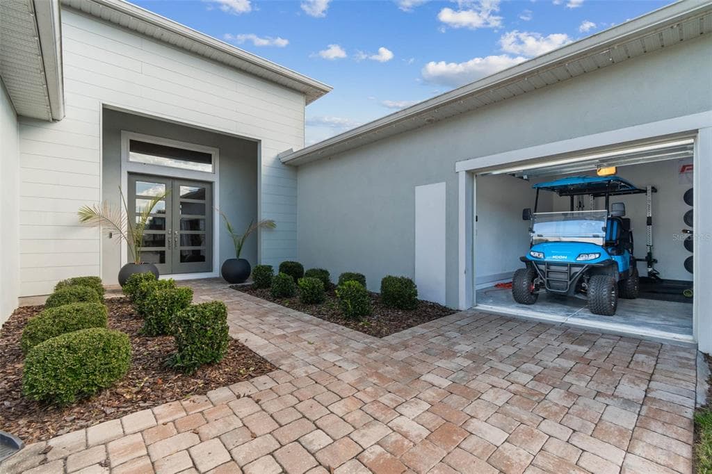 9028 IVY STARK BOULEVARD, WESLEY CHAPEL, FL 33545 photo 4