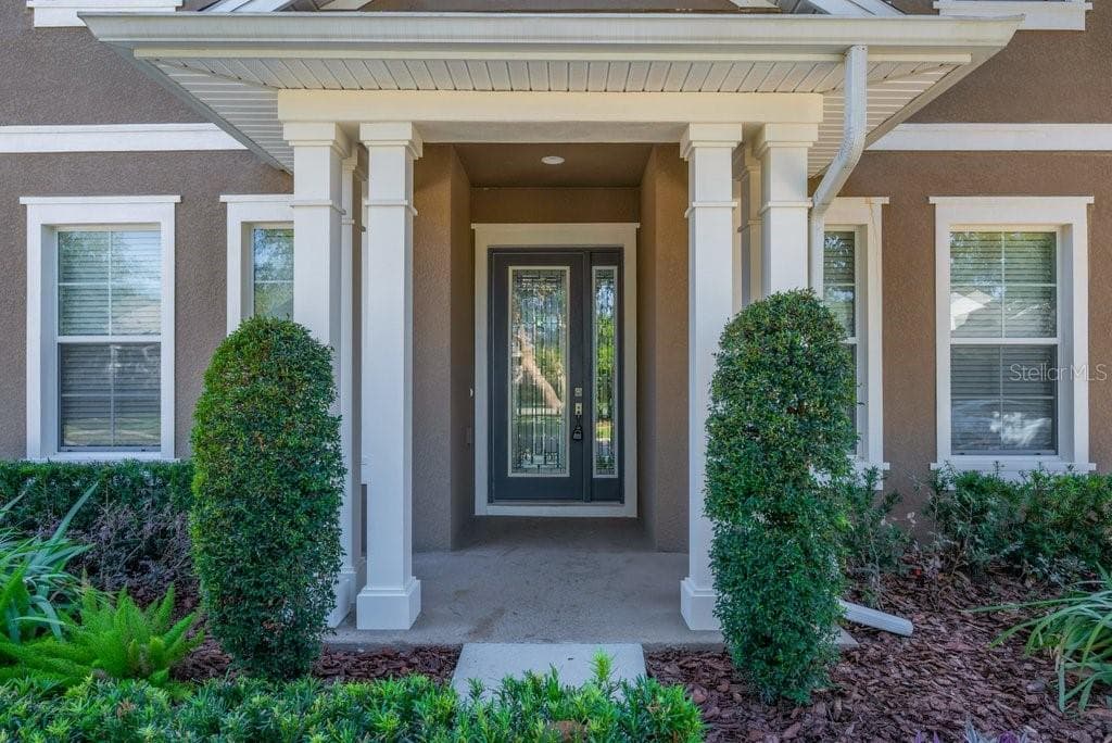 15607 SUNSET RUN LANE, LITHIA, FL 33547 photo 5