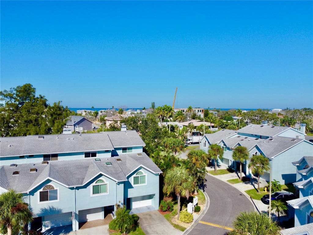 603 GARLAND Circle, INDIAN ROCKS BEACH, FL 33785 photo 3