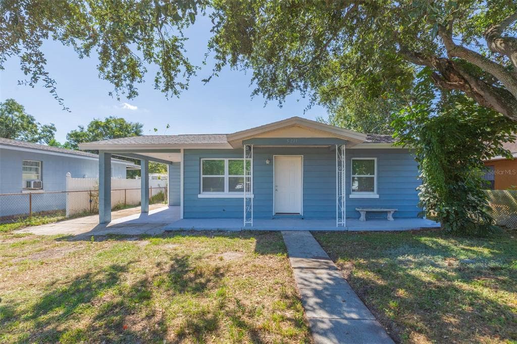 5211 17TH, TAMPA, FL 33619 photo 2