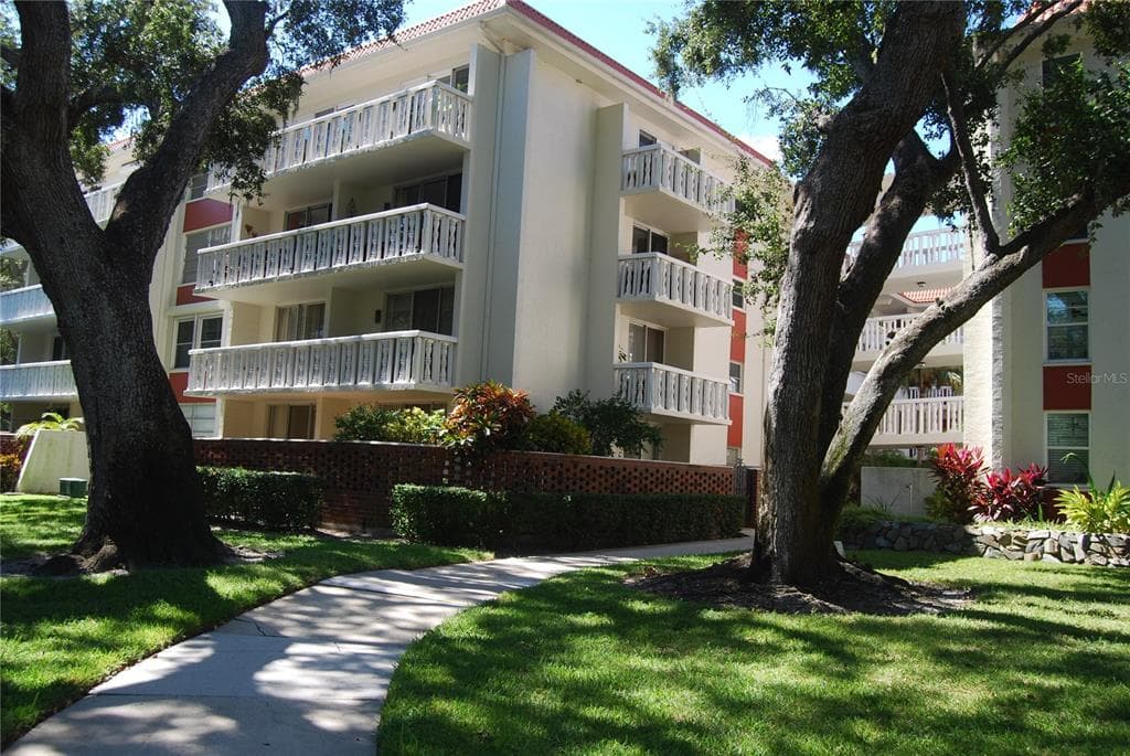 2650 PEARCE DRIVE Unit 106, CLEARWATER, FL 33764