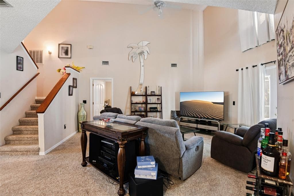 10133 PEOPLES Loop, PORT RICHEY, FL 34668 photo 3