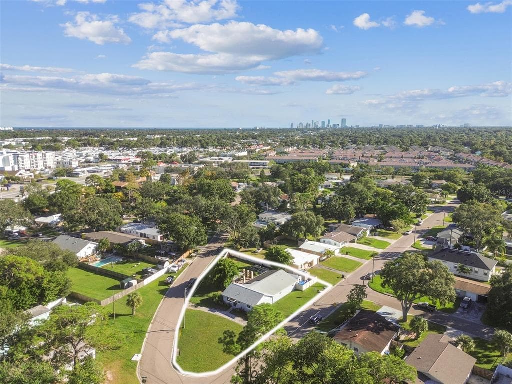 5701 COMMONWEALTH AVENUE, Street PETERSBURG, FL 33703 photo 2