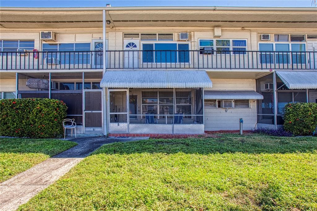 4001 58TH STREET Unit 3, KENNETH CITY, FL 33709