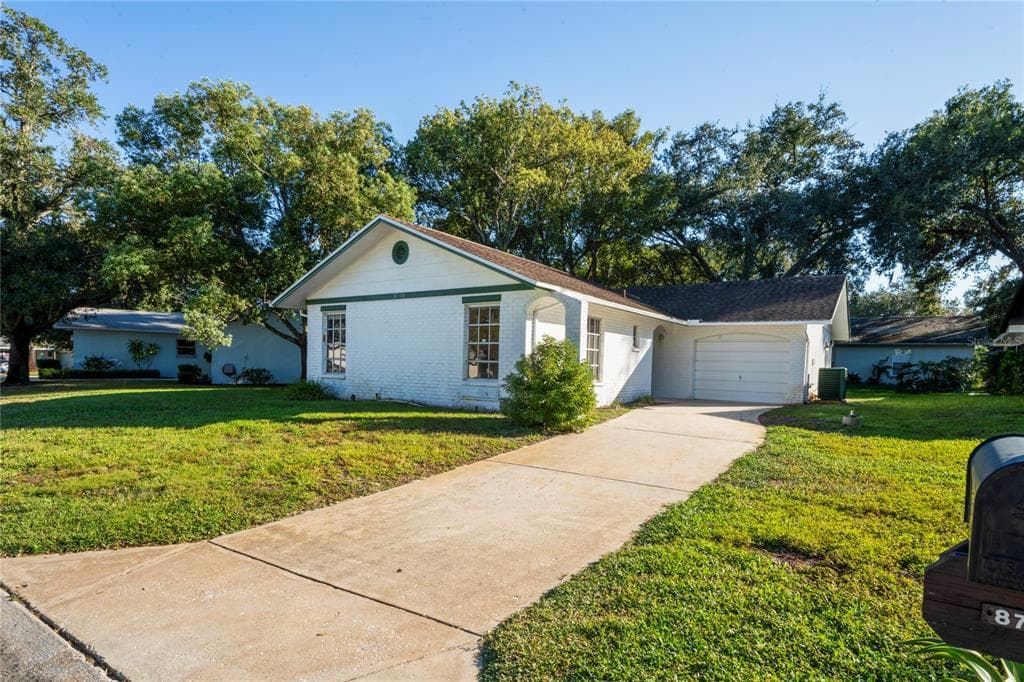 8718 BENTON DRIVE, PORT RICHEY, FL 34668