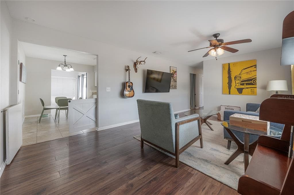 2523 LAKE ELLEN CIRCLE, TAMPA, FL 33618 photo 2