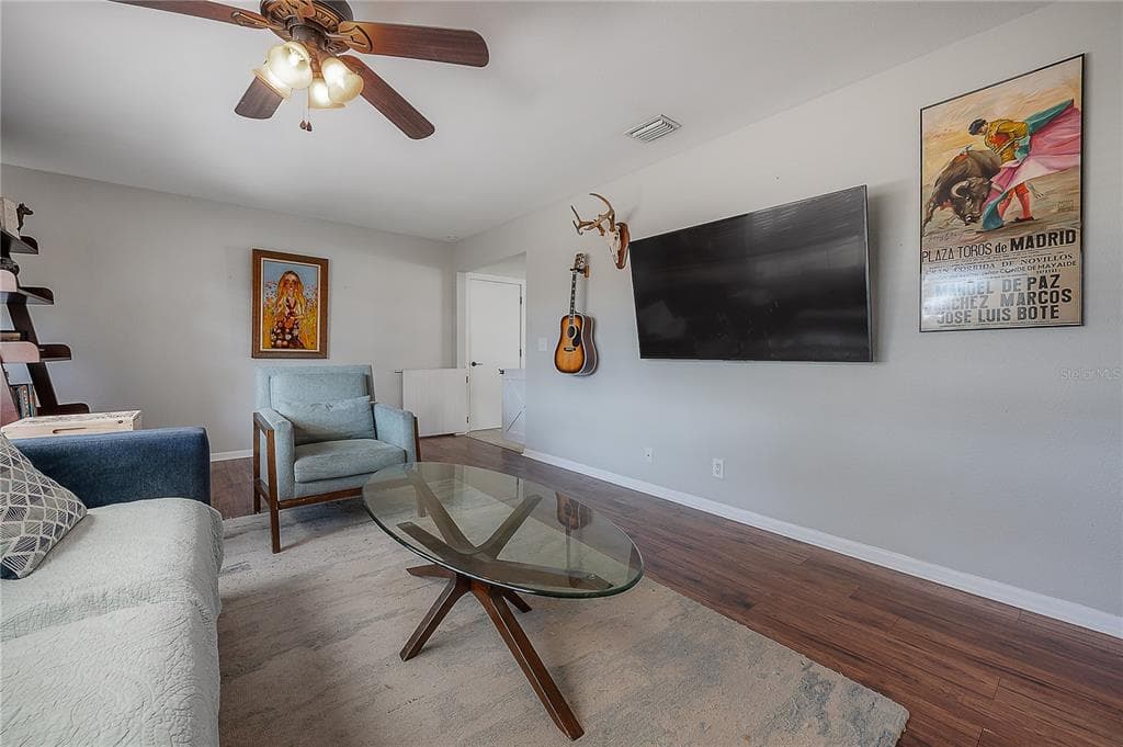 2523 LAKE ELLEN CIRCLE, TAMPA, FL 33618 photo 4