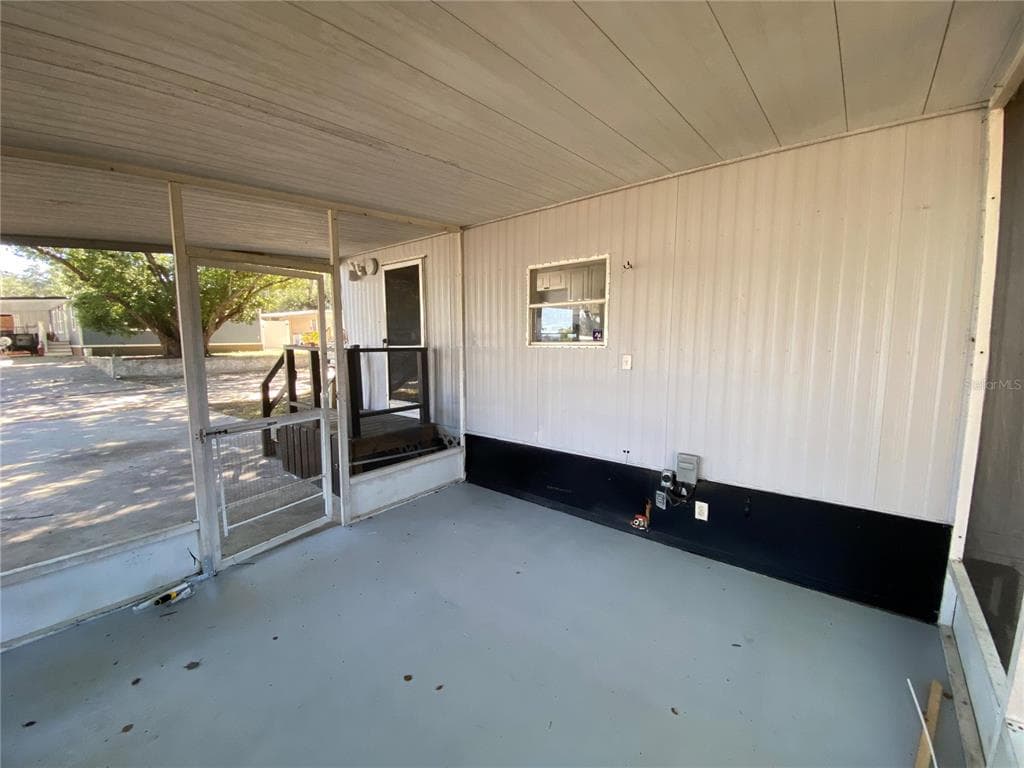 4235 MEMPHIS AVENUE, NEW PORT RICHEY, FL 34652 photo 2