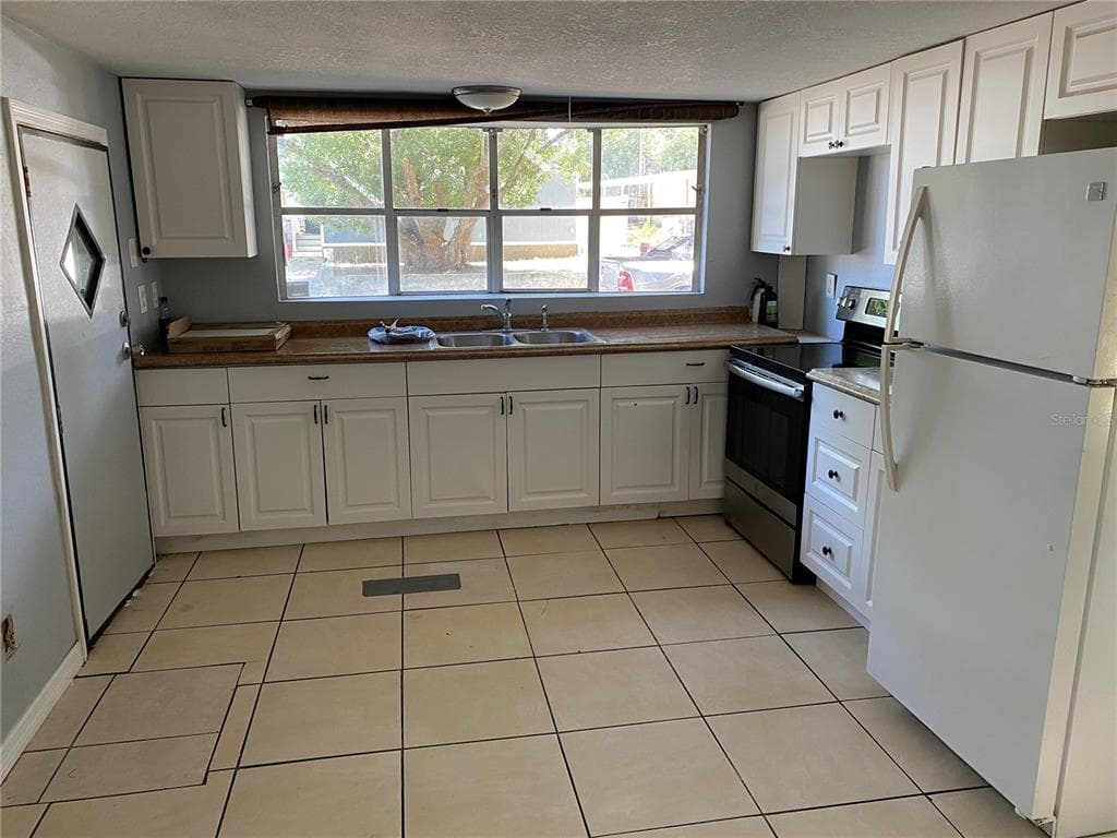 4235 MEMPHIS AVENUE, NEW PORT RICHEY, FL 34652 photo 3