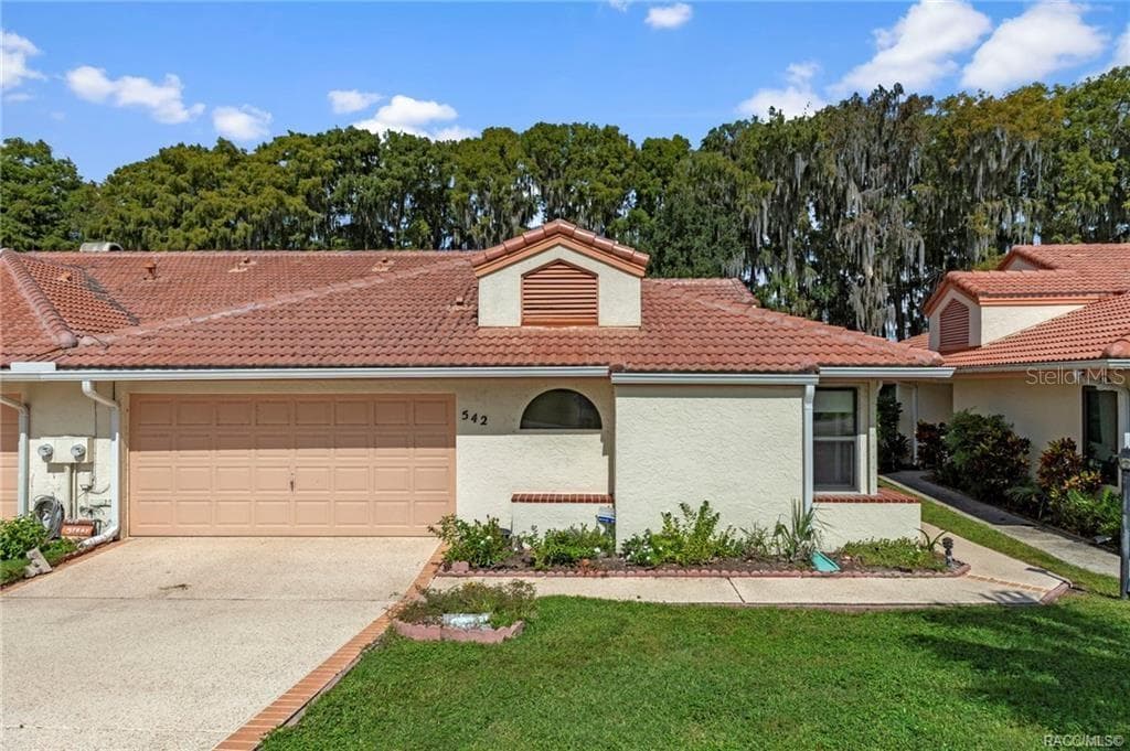 542 SAN REMO CIRCLE, INVERNESS, FL 34450 photo 3