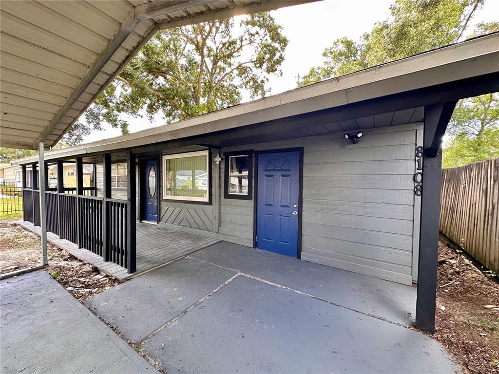 8108 EL PORTAL DRIVE, TAMPA, FL 33604 photo 2