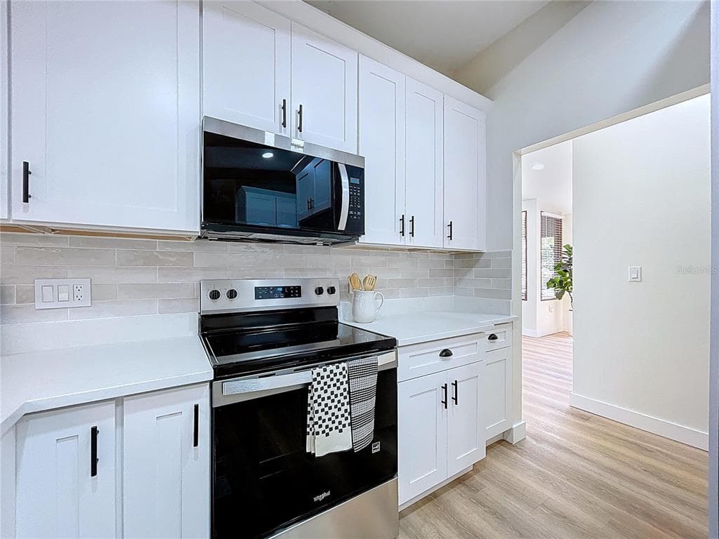 8267 NORWOOD ROAD, SEMINOLE, FL 33777 photo 5